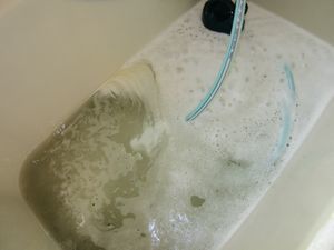 専用の洗剤が配管内で強力発泡！