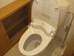 トイレの頑固な汚れを徹底清掃！