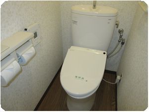 トイレも隅々まで徹底的に！